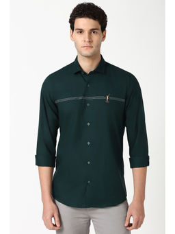 Peter England - Men Green Slim Fit Solid Shirt