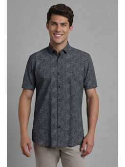 Simon Carter - Grey Shirt