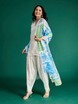 Gajra Gang - White Silk Bead Embellished Kurta Salwar & Dupatta (Set of 3)