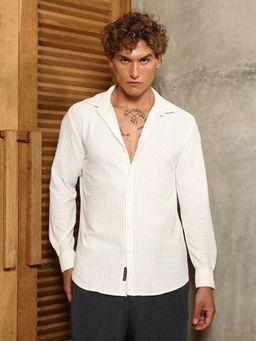 Campus Sutra - Men Cream Hive Weave Textured Shirt