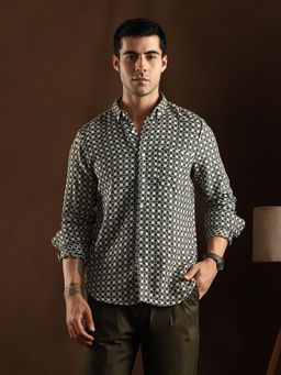 Campus Sutra - Men Olive Green Motif Block Regular Shirt