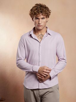 Campus Sutra - Men Pastel Lavender Waffle Cross Stitch Shirt