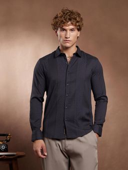 Campus Sutra - Men Onyx Navy Blue Tactile Panel Shirt