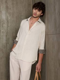 CAHOOT - Men's Cream Solid Full Sleeve Smart Casual Shirt
