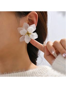 Amorenmore - Frosted Magnolia Earrings