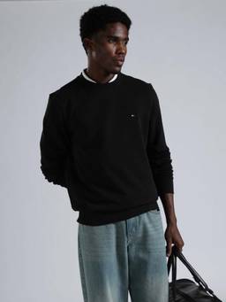 Tommy Hilfiger - Men Black Solid Regular Fit Cotton Sweatshirt