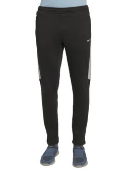 WILDCRAFT - Men Solid Regular Fit Trackpant-Black