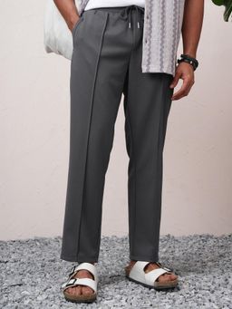 HIGHLANDER - Men Grey Solid Panelled Trousers