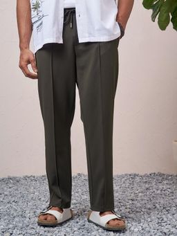 HIGHLANDER - Men Green Solid Panelled Trousers