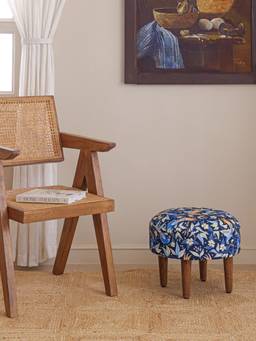 THEGASBH - DURABLE SOFT CUSHION STOOL WITH FOUR LEGS
