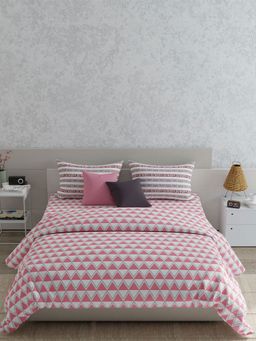 MYTRIDENT - Utsav Aakriti Pink Queen Bedsheet & 2 Pillow Covers