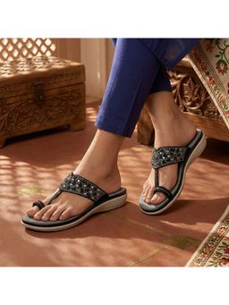 Global Step - Sparkleease Comfort Black One Toe Flats