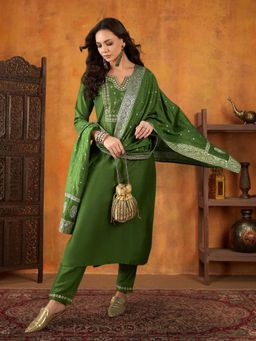 KVS FAB - Women Green Silk Blend Embroidered Kurta with Pant and Dupatta (Set of 3)