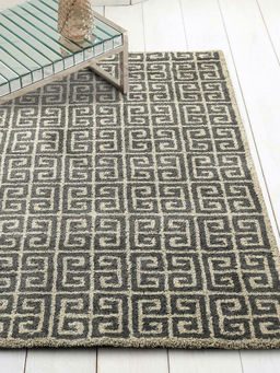 Saral Home - Taupe Microfiber Carpet -150x210 cm