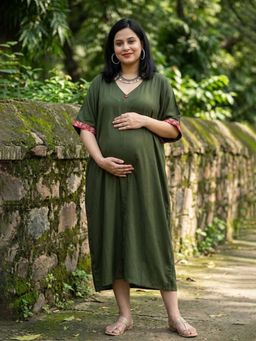 Qurvii - Olive Green Loose Fit Dress with Front Slit