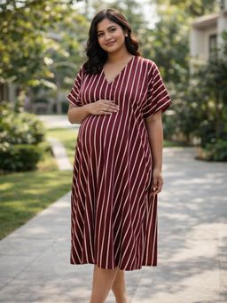 Qurvii - Maroon Stripe Loose Fit Dress with Front Slit