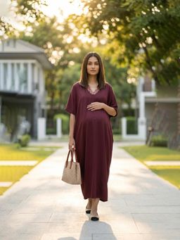 Qurvii - Maroon Kaftan with Brocade Detailing In Neck