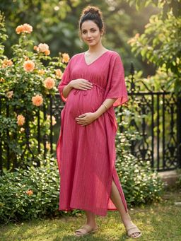 Qurvii - Magenta Gold Zari Long Kaftan
