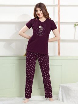 Quira - Womens Printed Regular Fit T-Shirt and Pyjama Wine
