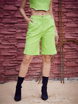 AAREIN - Women Solid Green Mid Rise Shorts