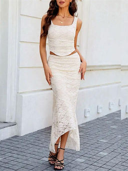 MISS MOSA BY AKANKSHA - White Nerine Summer Resortwear Co-Ord (Set of 2)