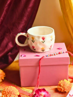 WEAVING HOMES - Tulip Coffee Mug & Rakhi