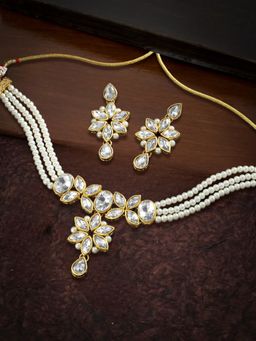 OOMPH - White Pearls & Kundan Ethnic Choker Necklace with Drop Earrings (Set of 2)