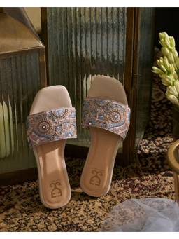 Fizzy Goblet - Women Just Bead it Multi Colour Sandals