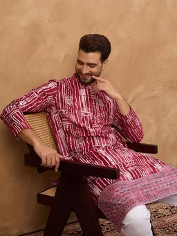 ETHNIC BAY - Men Red Viscose Rayon Batik Embroidered Straight Kurta