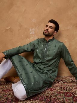 ETHNIC BAY - Men Green Silk Blend Geometric Embroidered Straight Kurta