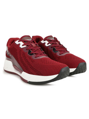 running shoes on myntra