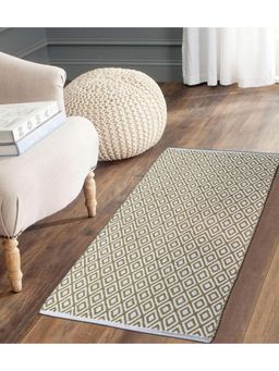 THE HOME TALK - Beige Weaved Cotton Diamon Design Rectangular Area Rug