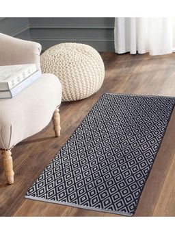THE HOME TALK - Navy Blue Weaved Cotton Diamon Design Rectangular Area Rug (2.5X5 Feet)