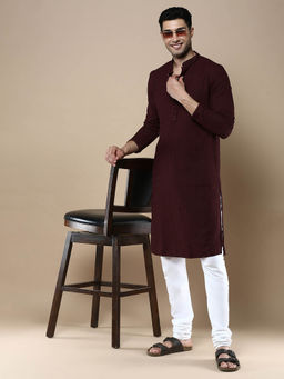 Sanwara - Stylish Ethnic Chikankari Kurta & Pyjama Maroon (Set of 2)