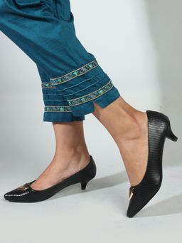 Carlton London - Women's Fashionable Black Color Comfortable Textured Pumps