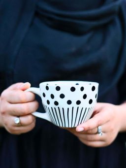 WEAVING HOMES - Lines Meet Polka White Mug