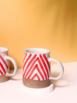 WEAVING HOMES - Red Chevron White Mug