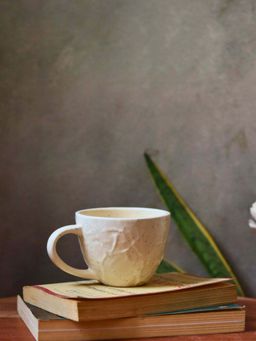 WEAVING HOMES - Cream Textured White Mug
