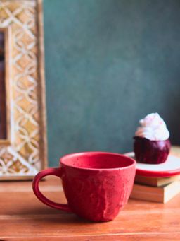 WEAVING HOMES - Red Textured Red Mug