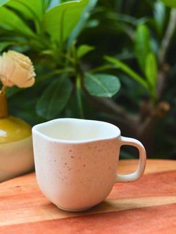 WEAVING HOMES - Misfit Mug White Pink Mug