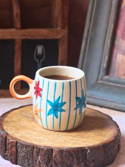 WEAVING HOMES - Star Cuddle Mug Multi-Color