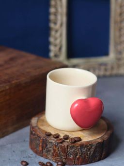 WEAVING HOMES - Red Heartbeat Coffee White & Red Mug