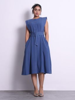 Jaey - Women Blue Buckle Up Relaxed Midi Dress with Belt (Set of 2)