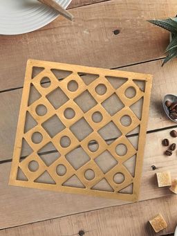Metalsmith - Metal Square Non-Slip Dining Place Gold Finish Trivet For Kitchen