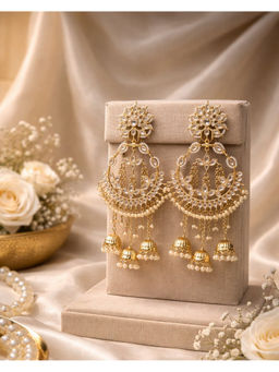 Qunic - The Shaahi Noor White Chandbali