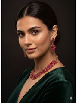 Vosgi - Red Emerald Necklace with Earrings