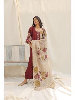 Neelu Sethi - Hand Embroidered Kurta and Pant with Dupatta (Set of 3)