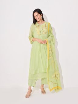 Neelu Sethi - Chinon Chiffon Embroidered Kurta With Pant and Dupatta (Set of 3)