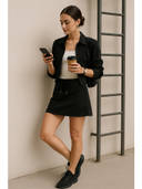 Black color option, Currently selected
