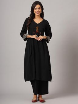 DART STUDIO - Black Hand Embroidered Pintuck Yoke Pure Cotton Kurta